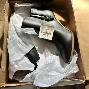 a.n.a Black Ankle Boots